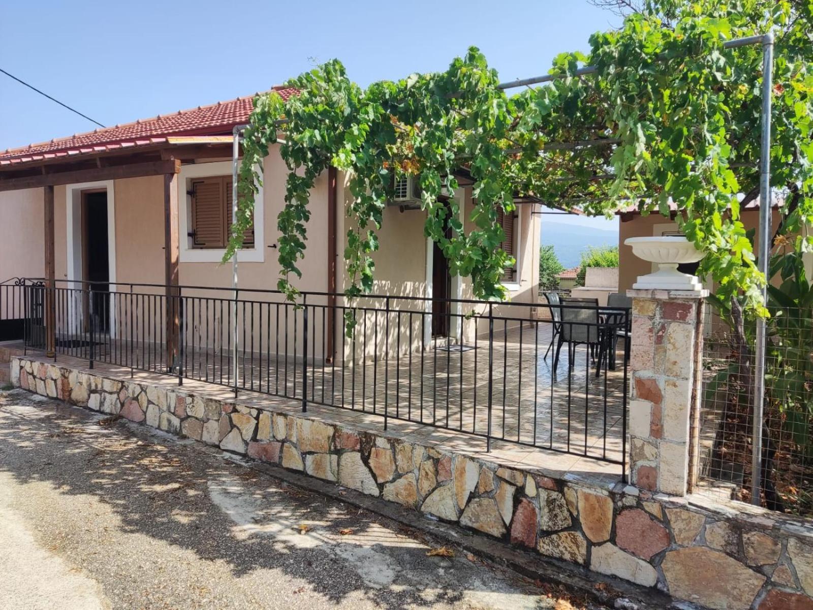 Anna-Maria House Villa Fokata Exterior photo